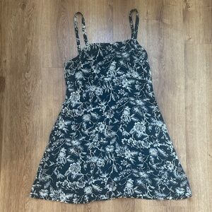 Vintage GAP Black and Cream Floral 100% Silk Dress